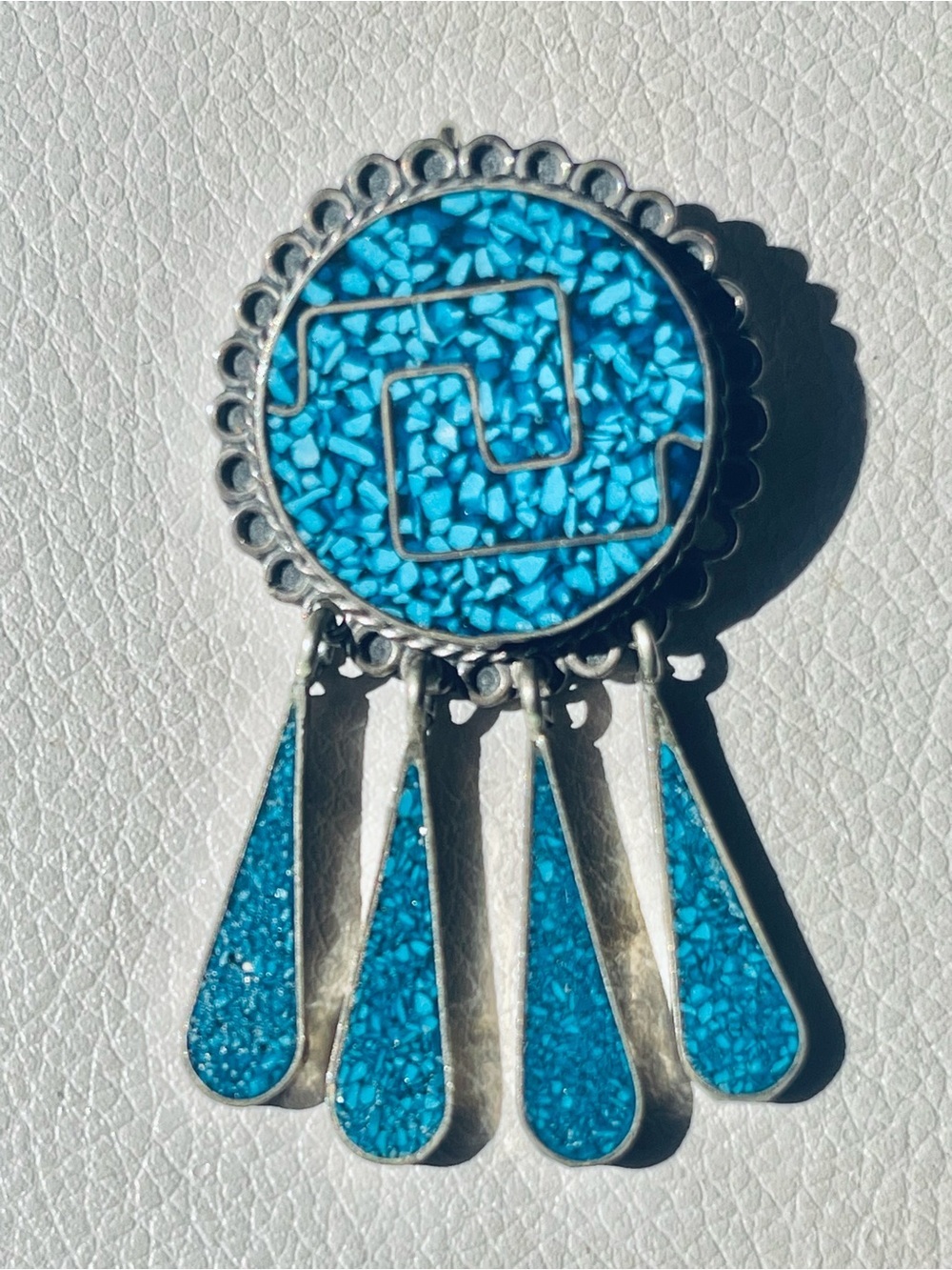 VTG Southwest TAXCO Mexico 925
Sterling Crushed Turquoise Inlay
Pendant Brooch